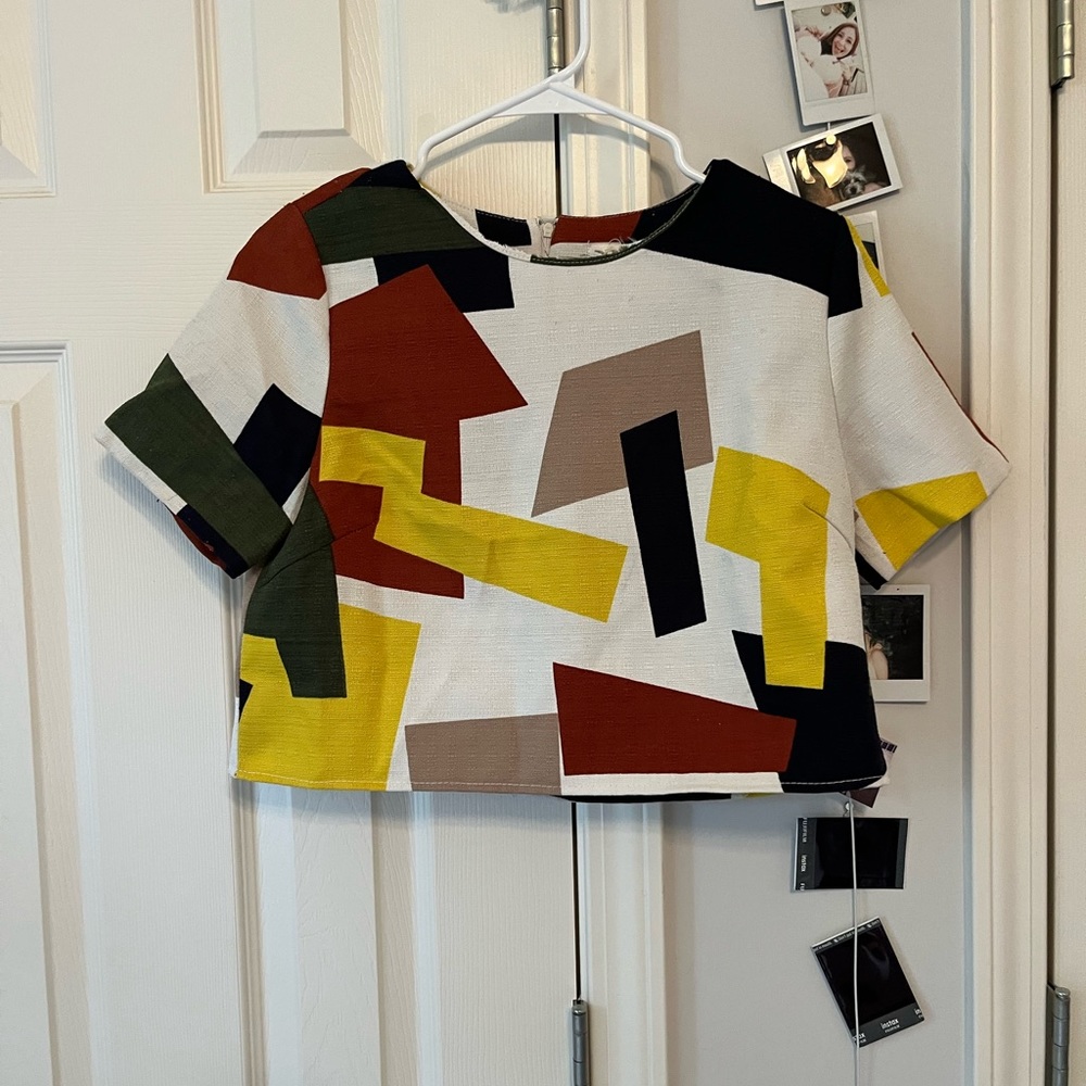 abstract crop top
